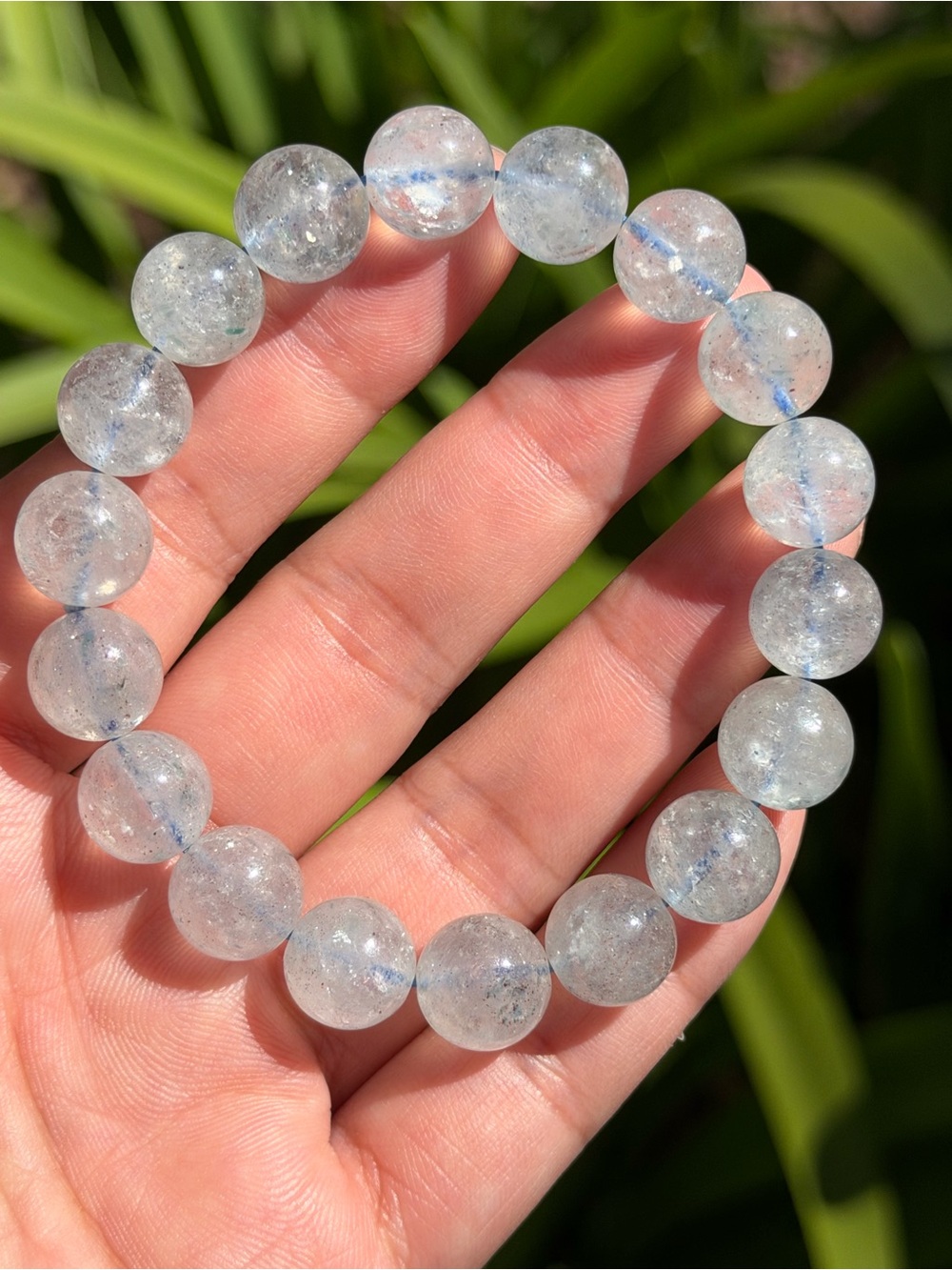 11mm Sparkling Blue Strawberry Quartz Stretch‎ Bracelet 1946